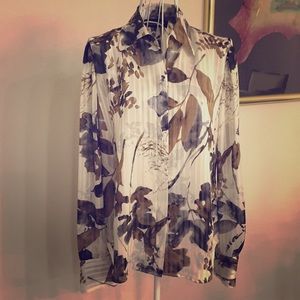 Jones New York Blouse, EUC, Sheer Floral Size 6